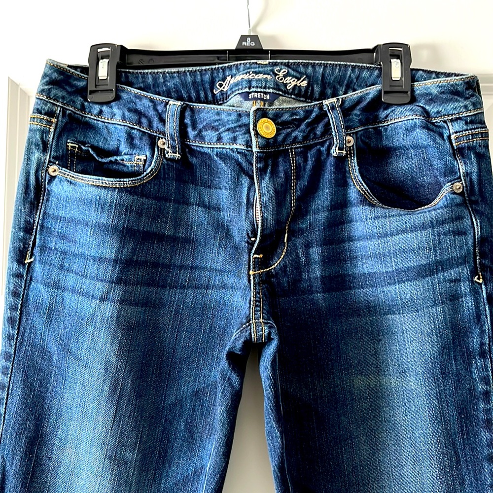 Women’s American Eagle jeans